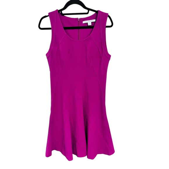 Diane Von Furstenberg Alice Sleeveless Magenta Pink Dress Size 10 Zip Stretch - Picture 1 of 5